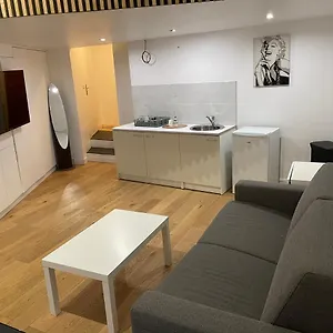 Porte De Apartment Gentilly